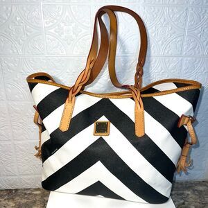 Dooney & Bourke Chevron Bailey Bag